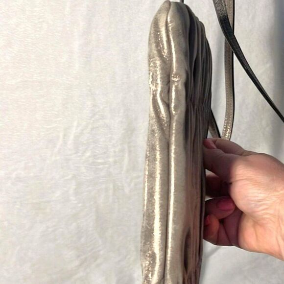 Michael Kors Webster Leather Ruched Clutch/Shoulder Bag - Picture 4 of 12